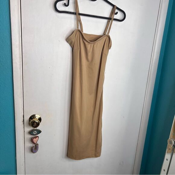 Love your assets by Sara blakely spanx shape wear underdress - Picture 1 of 3